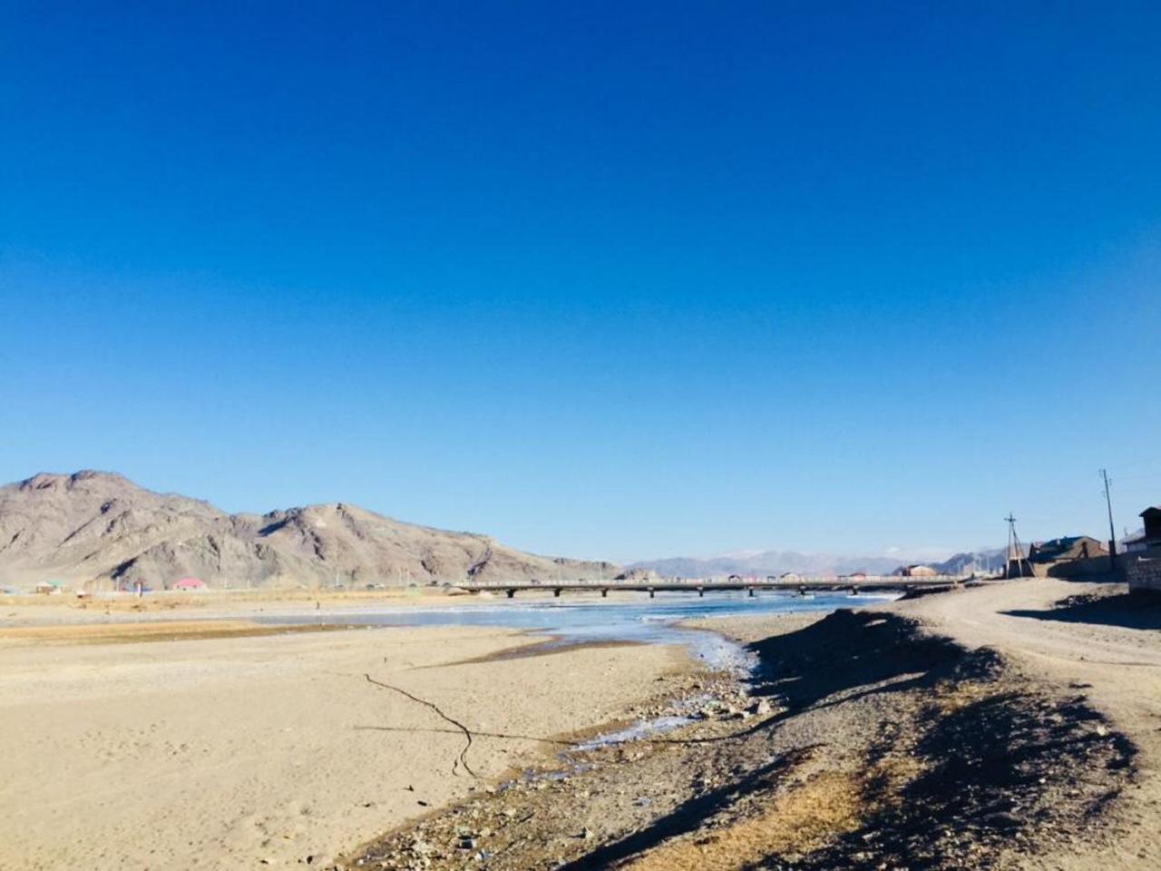 Bulbul Jamak Travel Hostel Olgii Dış mekan fotoğraf